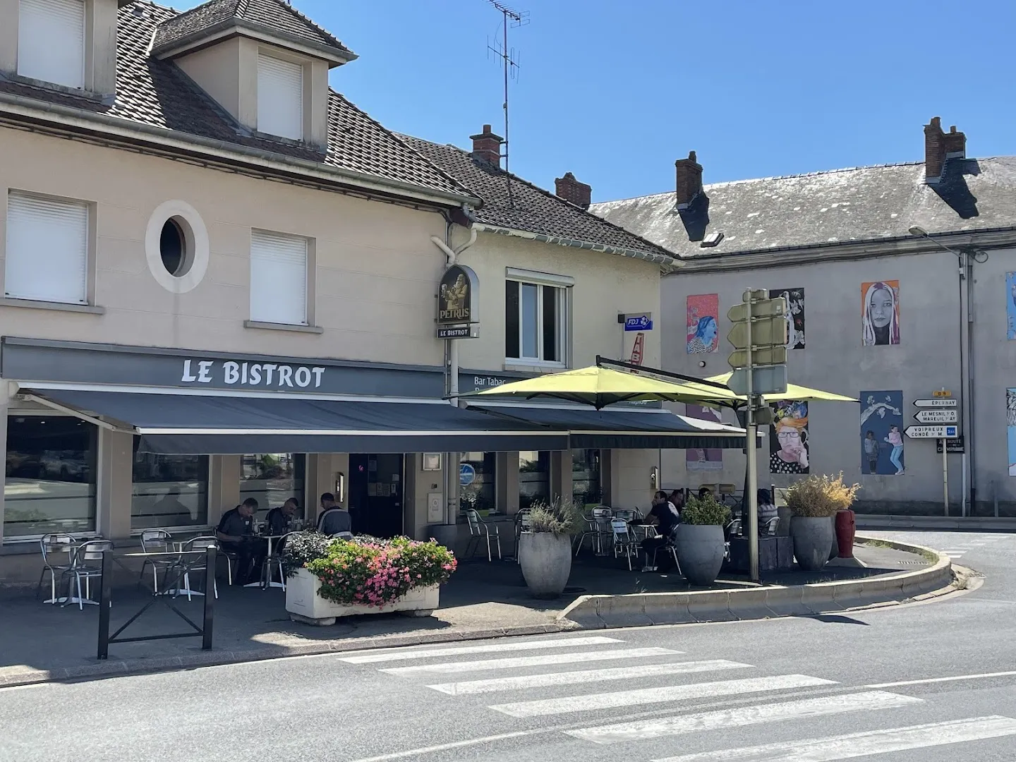 Le Bistrot